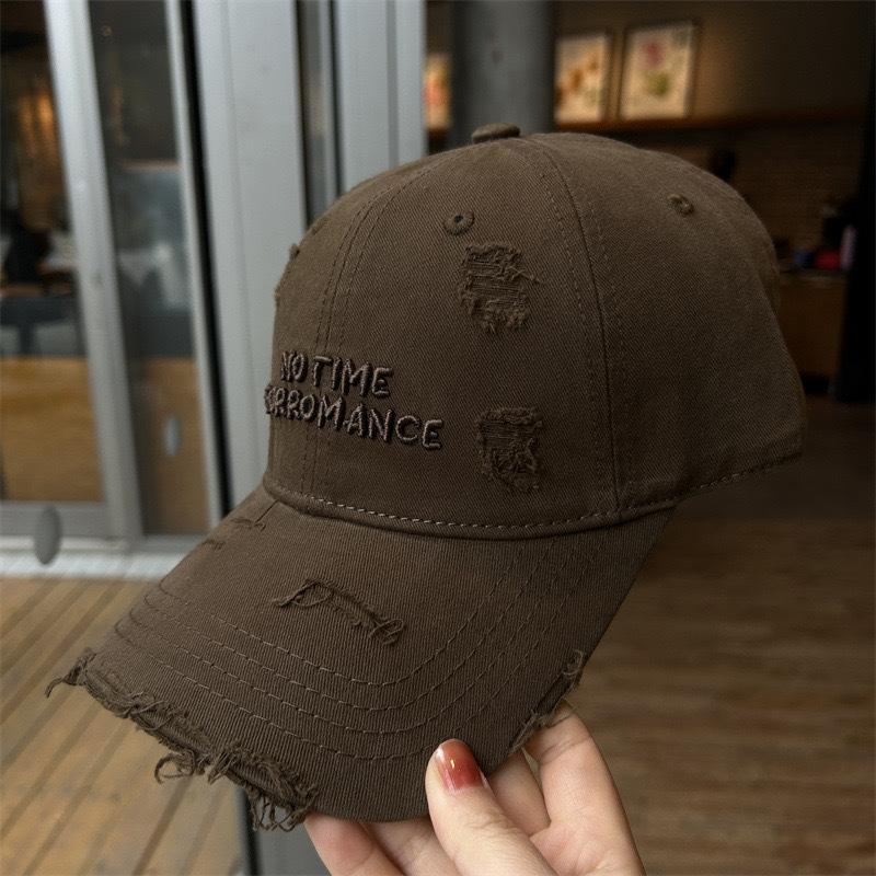 Baseball Cap with Holes Old Duck Tongue Cap Women's New Fashionable Wide Brim