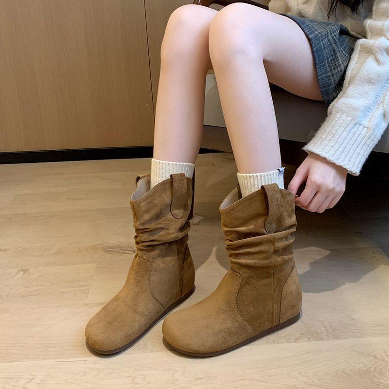 Wasteland wind retro pleated V-mouth western cowboy boots women's 2025 new versatile and thin flat-bottomed fashionable stacking boots