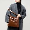 Lederwachs-Tragetasche Damen-Umhängetasche Pendler-Achseltasche Originaldesign für die Arbeit