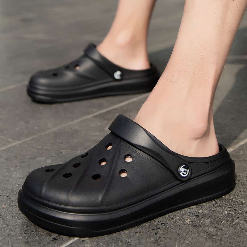 Summer new hole shoes couple casual trend fashion non-slip soft-soled beach sandals men's outdoor wear seaside