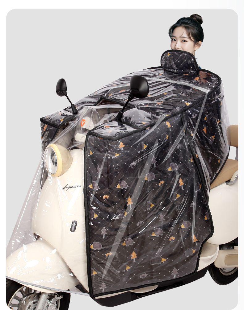 Cape Winter Windproof Fleece-Lined Electric Vehicle Windshield Cover - Waterproof, Thickened, Warm, and Enlarged for Motorcycles and Battery Cars.