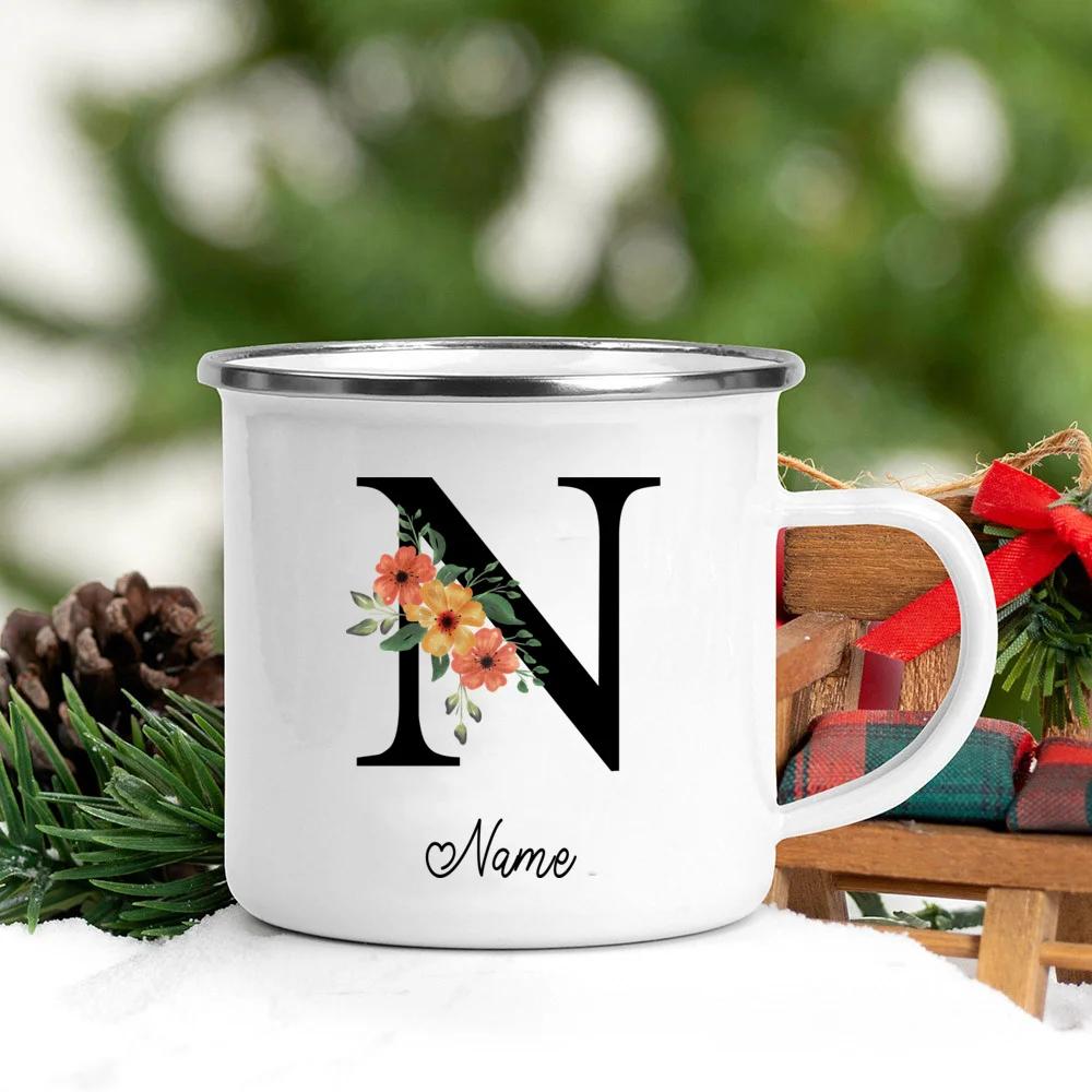 Personalisierte Namens Emailletasse Benutzerdefinierte Blume Buchstabe Alphabet Tasse Camping Henkel Kaffee Tee Milch Tassen Festliche Geburtstagsgeschenke