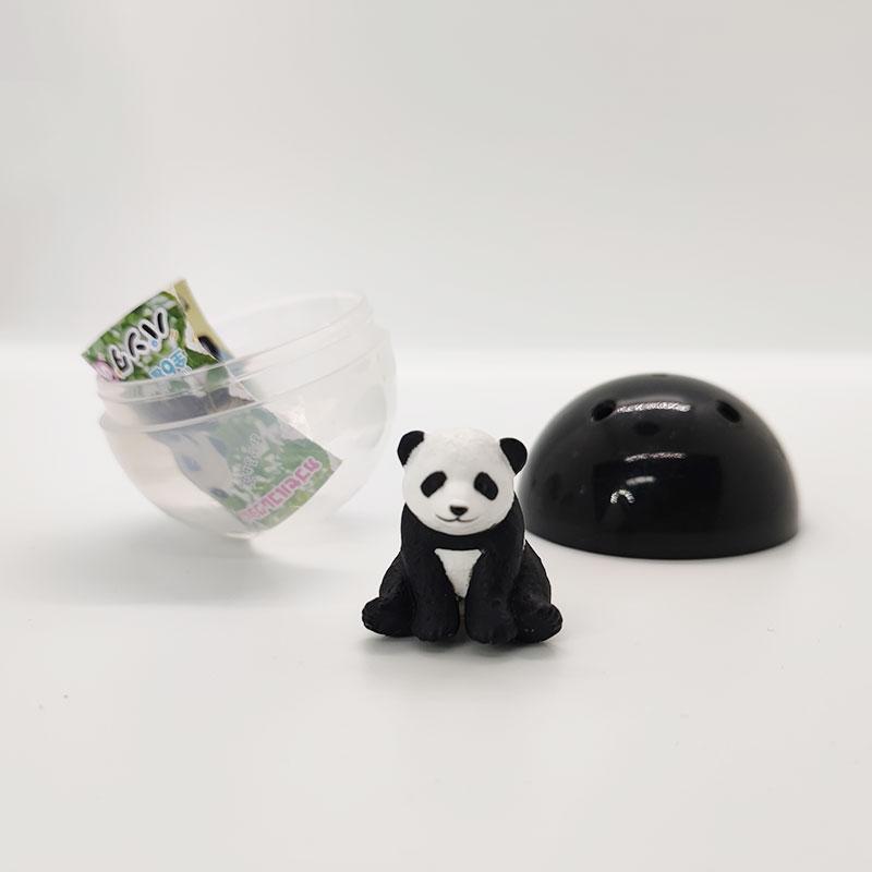 Gashapon Capsule Toy Giant Panda Feederes Riesenpanda Animals Ornaments Model Toy Gacha Collection Action Figure Model Toys
