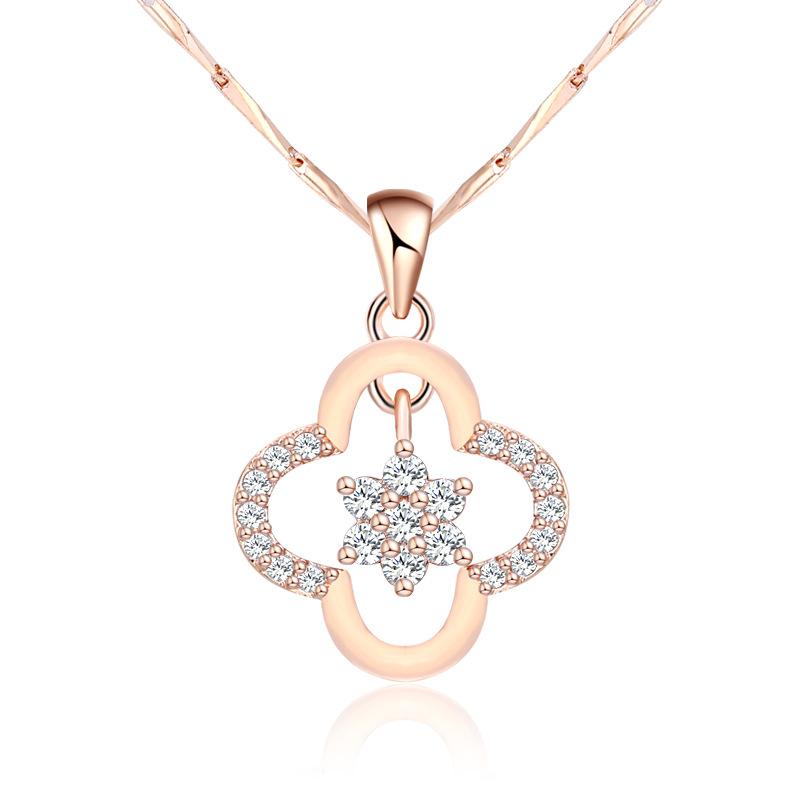 Four-leaf Clover Necklace Pendant Versatile Temperament Student Women's Style Jewelry
