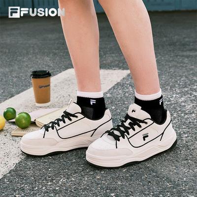 Încălțăminte pentru bărbați – Adidași