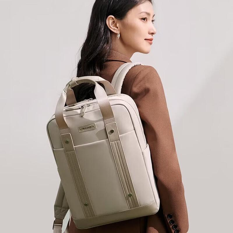 OIWAS Casual Water-Resistant Backpack OCB1027