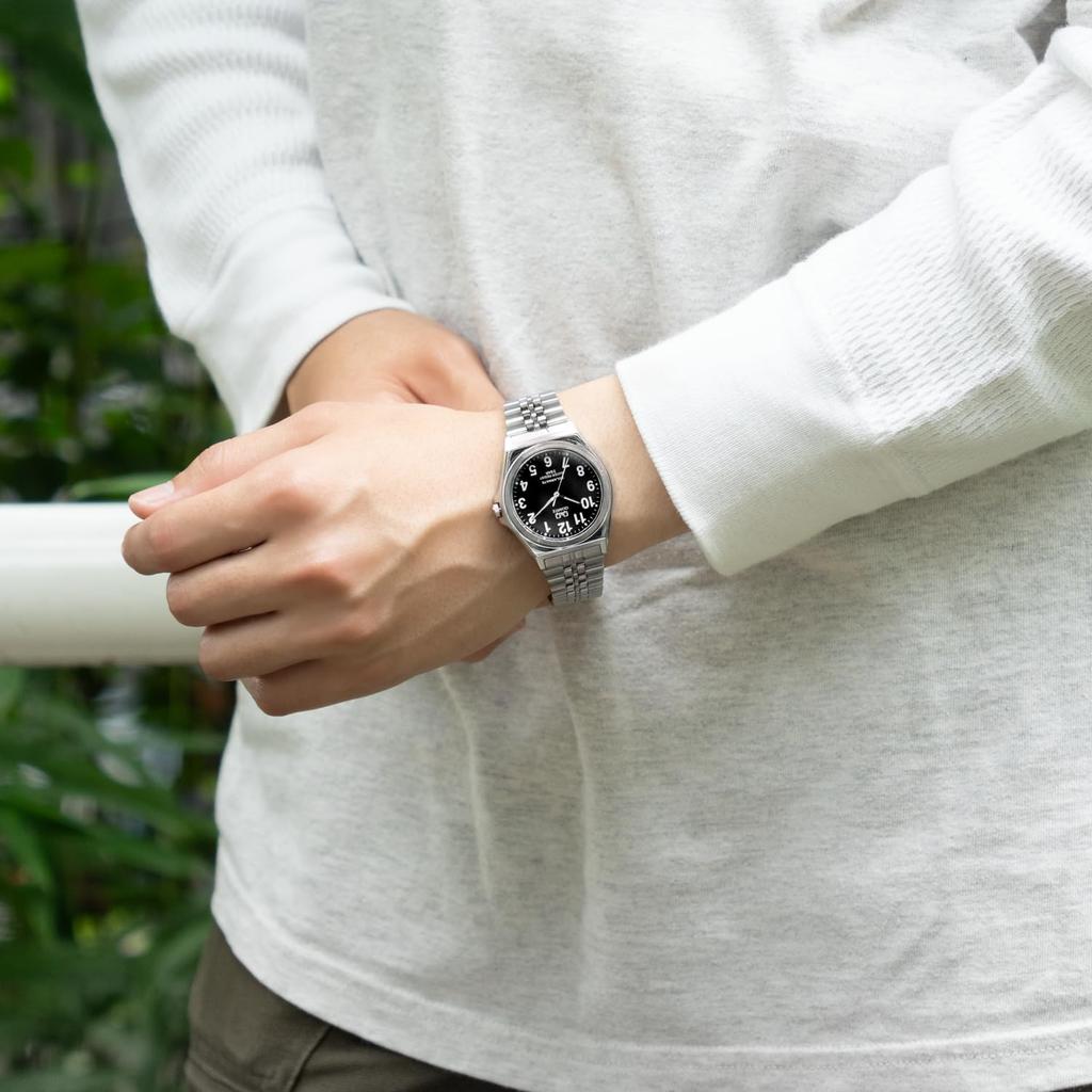 5 ATM Water Resistant Solar Watch Silver [Citizen Q&Q] Watch, Q&Q H980-205 Men's