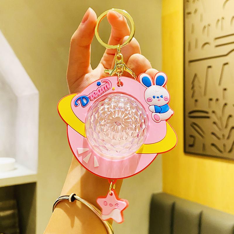 

Spacethemed Bunny Charming Keychain In Green Perfect For Gifts And Car Keys розовый