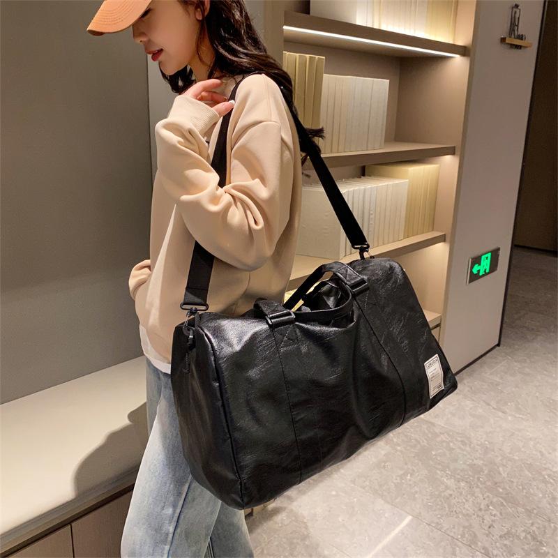 

Fitness bag, wet and dry separation, sports training bag, portable large-capacity luggage, short-distance travel bag, duffel bag. чорний