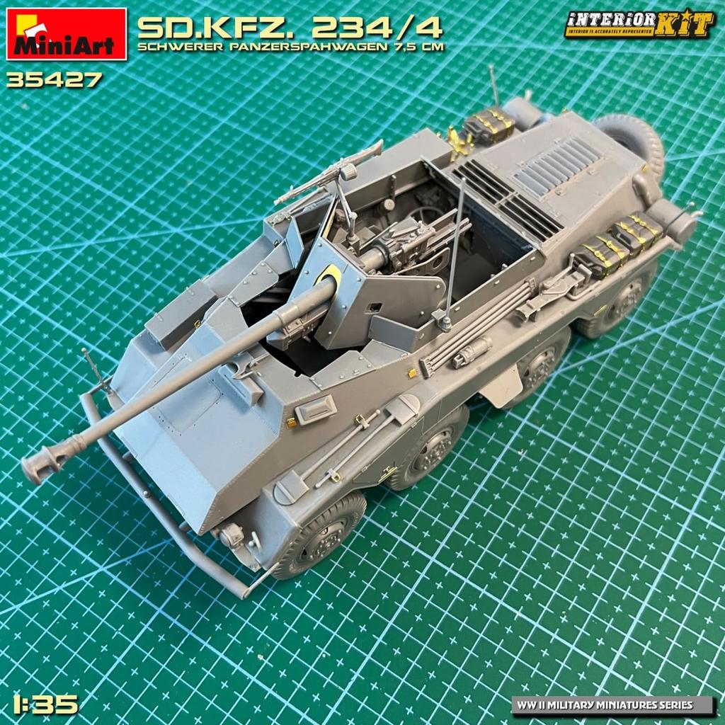 Miniart German Heavy Armored Car Interior Kit Plastic Model Kit MA35427 1/35 Sd.Kfz.234/4 7.5cm