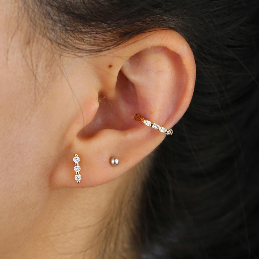 Promotion Small Girl Women Stud Earring Three Stone Colorful Cz bar Stud Simple Minimal Multi Piercing Ear Bone Earrings