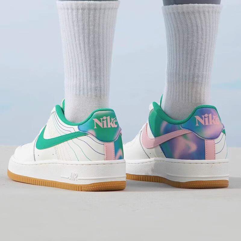 New Nike Air Force 1 Low LV8 3 Heel Stitch Sail Stadium Green GS FJ7540-100