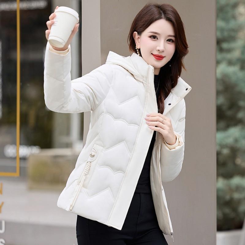 Womens Slim Fit Short Puffer Jacket Winter 2026 Solid Color Stand Collar Cotton-Padded Coat With 3D Embellishment