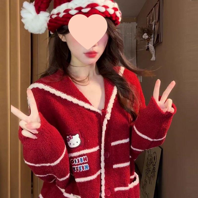 Women's Korean-Style Velvet Homewear Pajamas, Thickened Plus Size Set for Autumn & Winter with Christmas Flair.