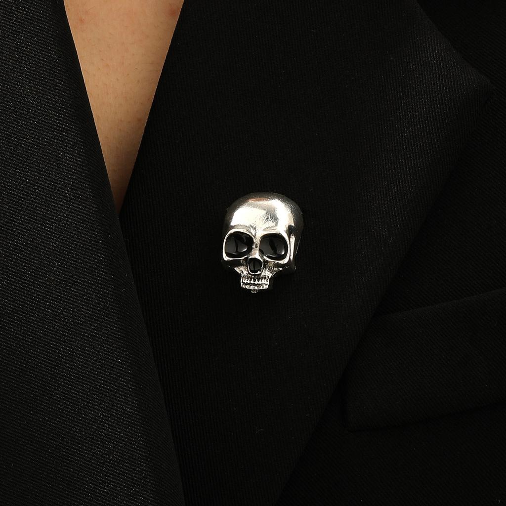 Dark Gothic Full of Black Rhinestone Spider Broochs for Men Women Halloween Retro Punk Skull Pin Personality Decorative Jewelry