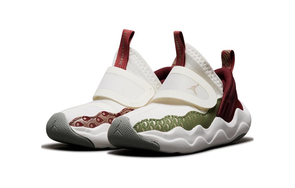 Air Jordan 23/7 TD 'Year of the Dragon'