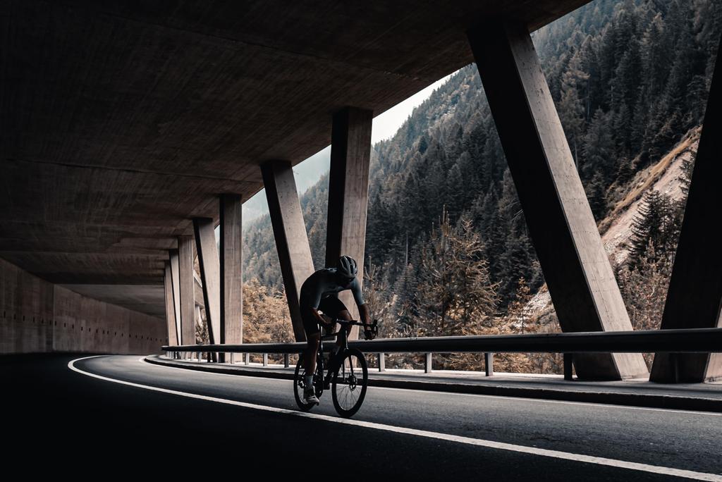 Panaracer Agilist FAST TLR 700x25C Tubeless Ready Black F725TR-AGF-B