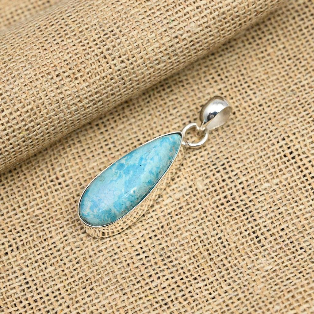 Lindo pingente de joia de prata esterlina 925 sólida feito à mão com pedra preciosa Larimar para ela