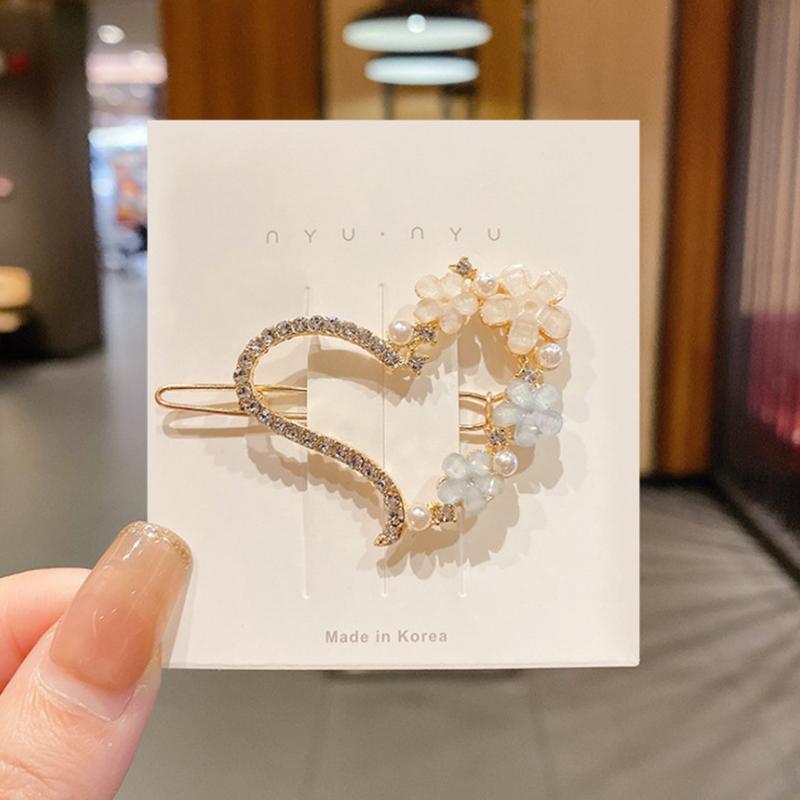 4 szt. modnych nowych kwiatowych kryształowych wsuwek do włosów, proste akcesoria do włosów i klipsy do włosów w kształcie żaby na grzywkę i górę włosów.