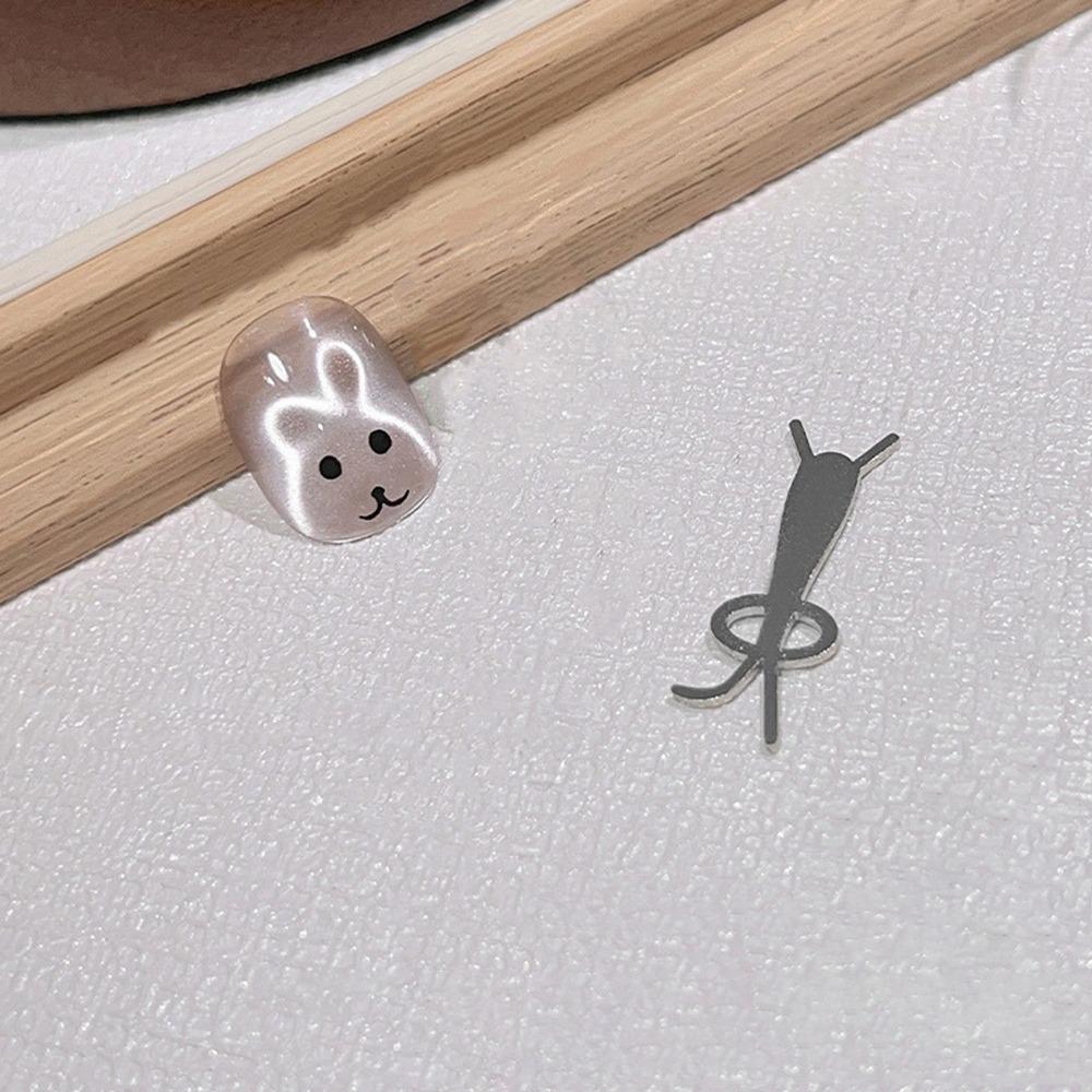 Iron Cat Eye Magnet for Nails Rabbit Shaped Guide Nail Magnet Line  for Nail Art Accessories