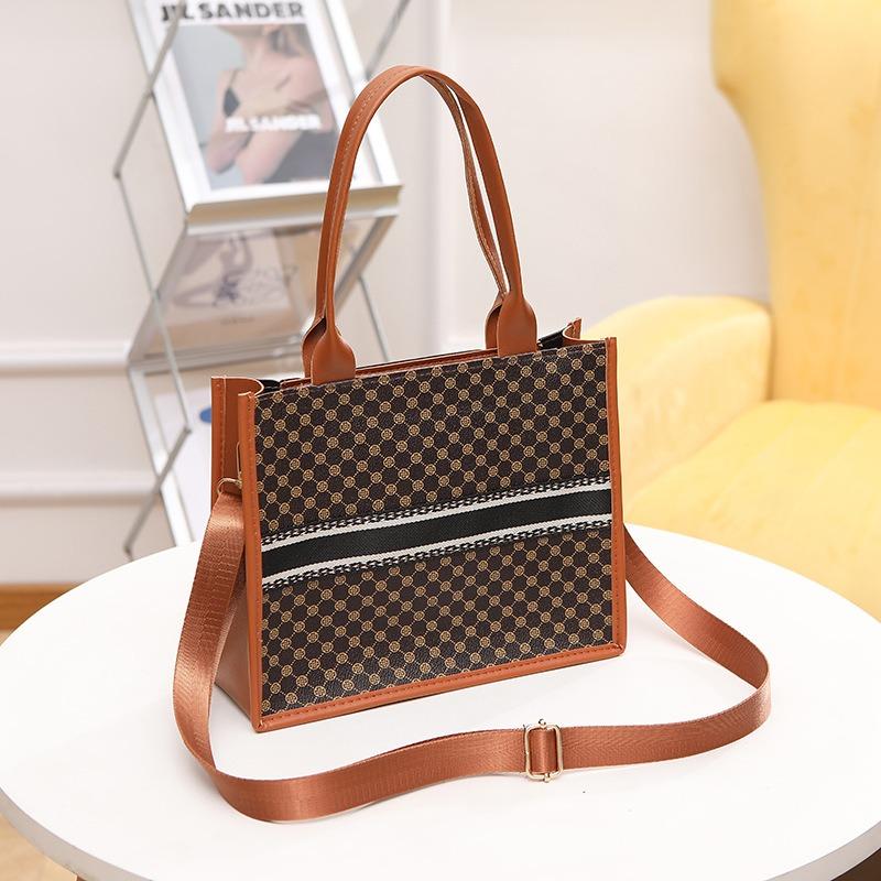 Fashion printed handbag New retro tote bag Contrast color women's bag Casual shopping bag One shoulder messenger bag