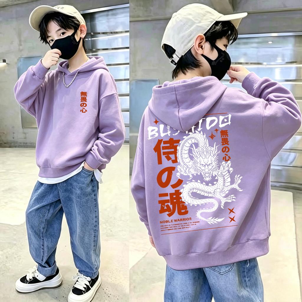 Best-selling dragon-patterned children's hooded pullover sweater for autumn and winter, featuring warm insulation.