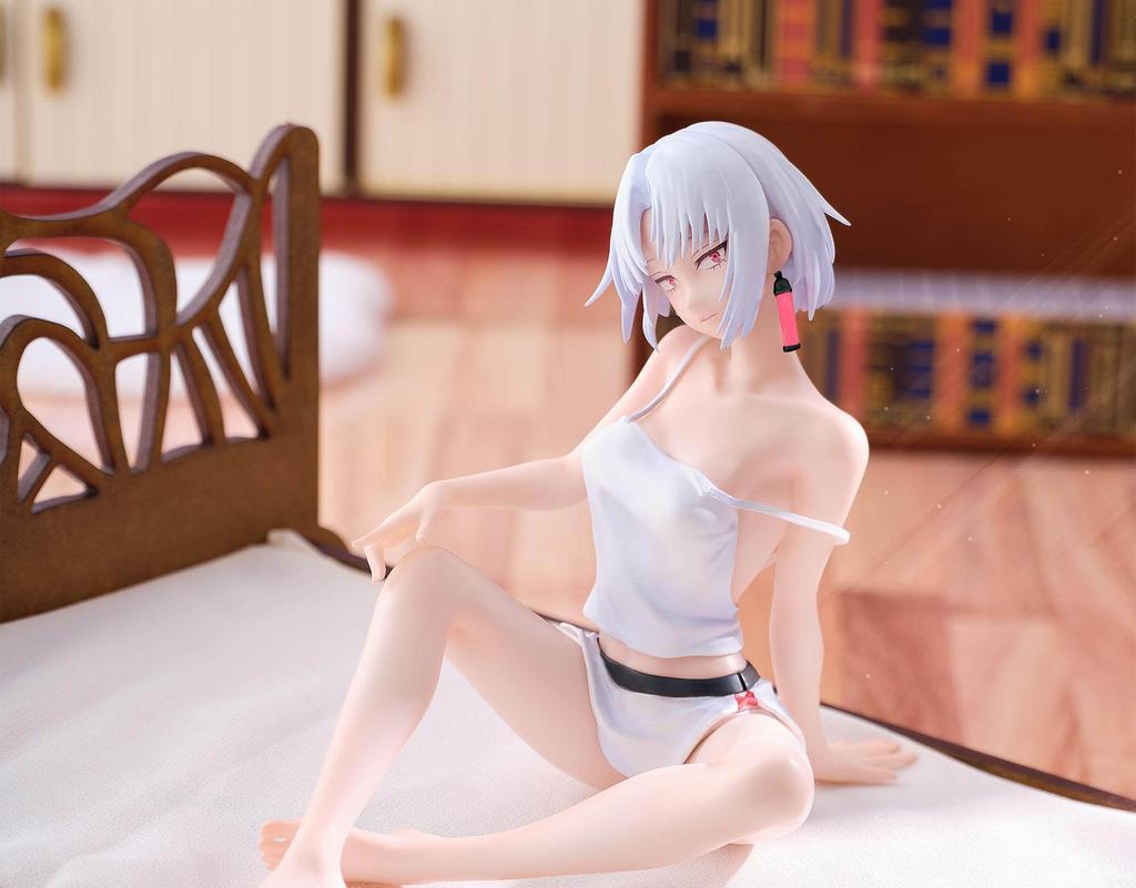 SEGA Yumemirize Goddess of NIKKE Drake Figure - Victory