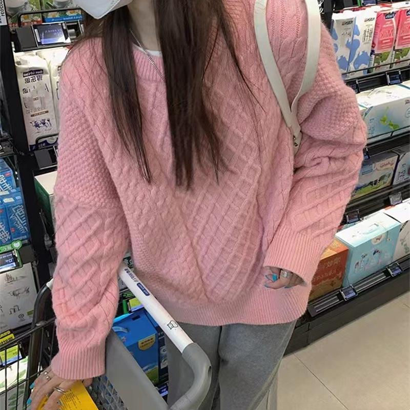 Women's Soft Knit Cable Pullover Sweater - Round Neck, Loose Fit, Autumn/Winter Trendy Style.