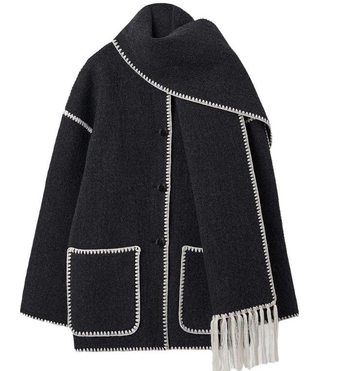 Evropský a americký dámský vlněný kabát 2023 s šálou a střapci - Zesílený, volný střih.