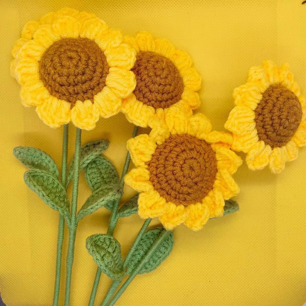 Hotová háčkovaná kytice slunečnic Umělé květiny Ručně pletený dárek ke Dni matek Dárky Ženy Domácí pokojová dekorace Květina