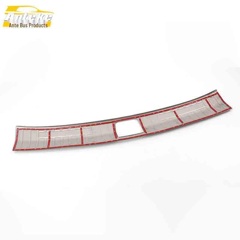 Baojun 530 Rear Guard Stainless Steel Trunk Protector & Decorative Sticker Accessory