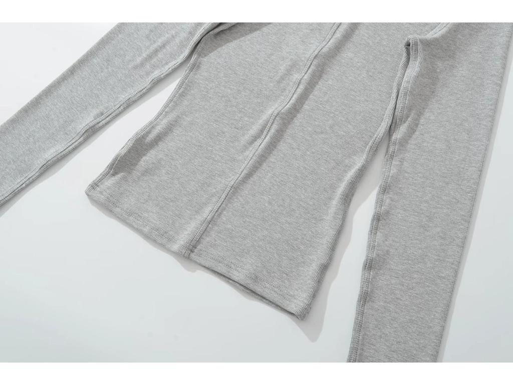 Women's White Slim Fit Henley Collar Long Sleeve T-Shirt – Perfect Waist-Cinching Base Layer for Autumn and Winter.