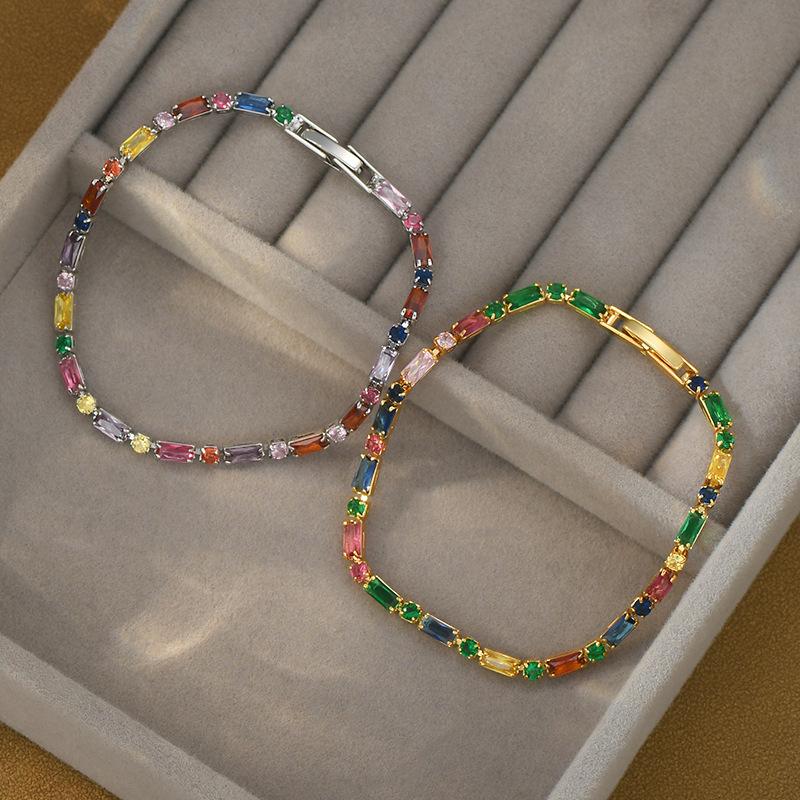 18K Gold Platinierte Regenbogen Baguette CZ Tennisarmband – Luxuriöser Bunter Schmuck, Funkelndes Geschenk für Frauen