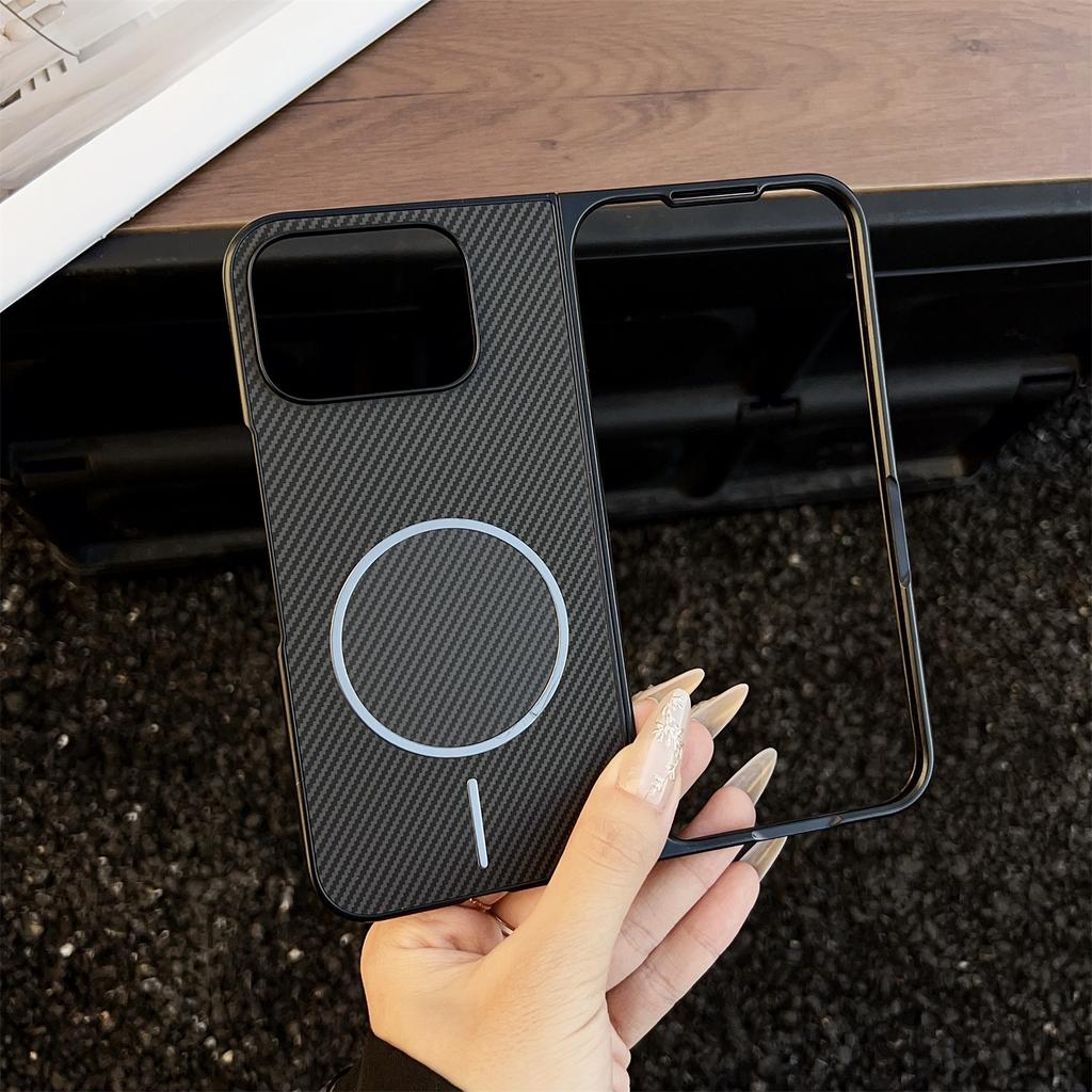 For Google Pixel 10 Pro Fold Case Compatible with MagSafe Carbon Fiber Texture Folding Phone Cover