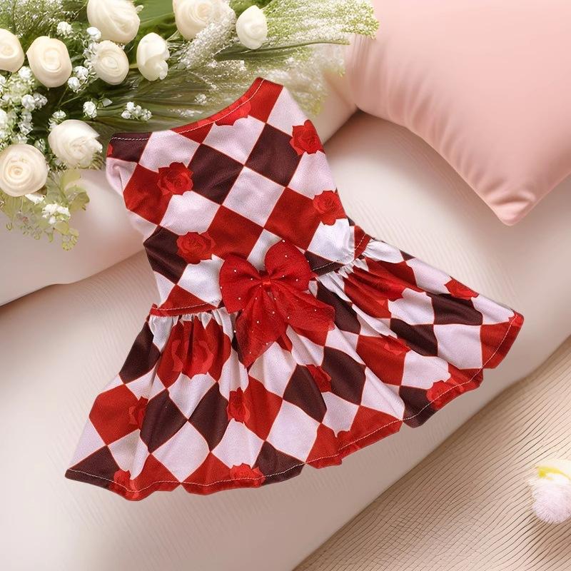 Dog Dress Clothes Valentine's Day Winter Puppy Kitten Cat Love Dress Cute Bow Pet Skirt Party Wedding Dress New Year Decorations