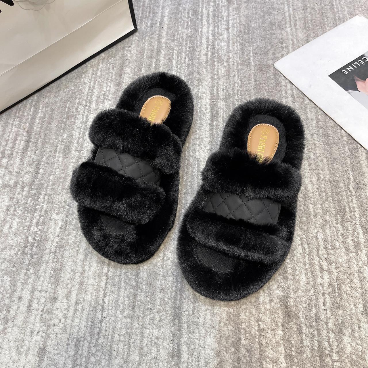 

Женские пушистые женские роскошные пушистые плюшевые тапочки из искусственного меха, мягкие домашние тапочки на платформе для девочек, домашние повседневные сабо на плоской подошве с круглым носком, зимние 35 чёрный