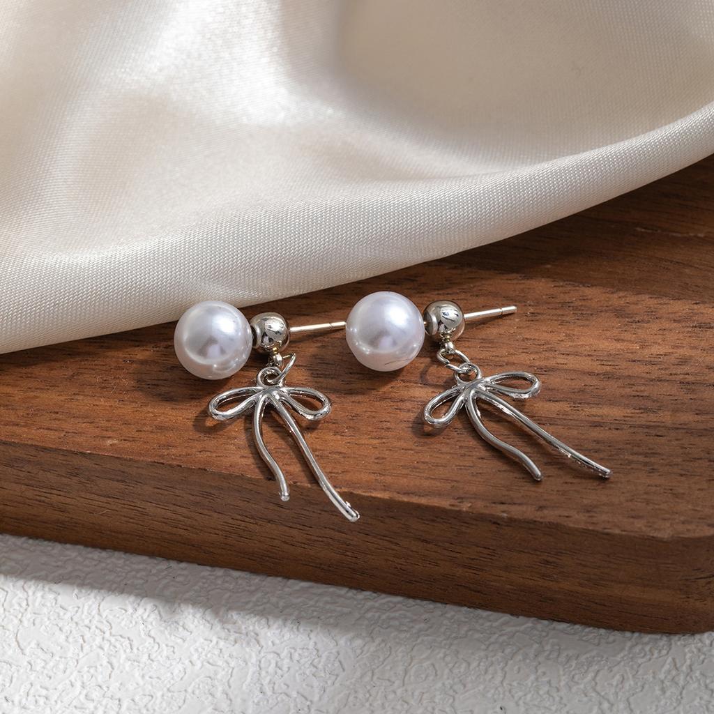 Xiaoxiangfeng Bow Fringed Pearl Stud Earrings, Fresh, Sweet And Advanced, Can Wear Two Earrings For Women