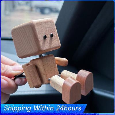 Wackelnder Holzmann Figur Auto Dekoration Kleine Ornamente Beinschwingender Roboter Figur Niedlicher Holzmann Auto Gute Kreative Geschenke