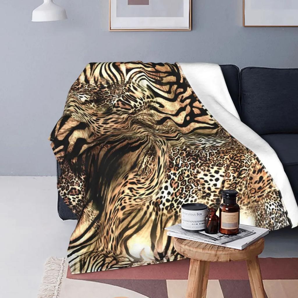 Brown Tiger Print Flannel Throw Blanket Stripes Animal Fur Pattern Comfy Fleece Blanket Warm Soft Bedspread King Queen Full Size