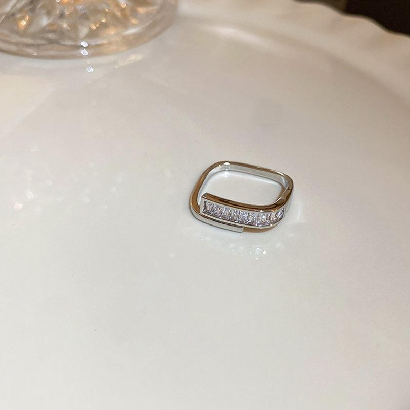 Korean Geometric Zircon Diamond Luxury Index Finger Ring - Versatile Fashion Jewelry for Women