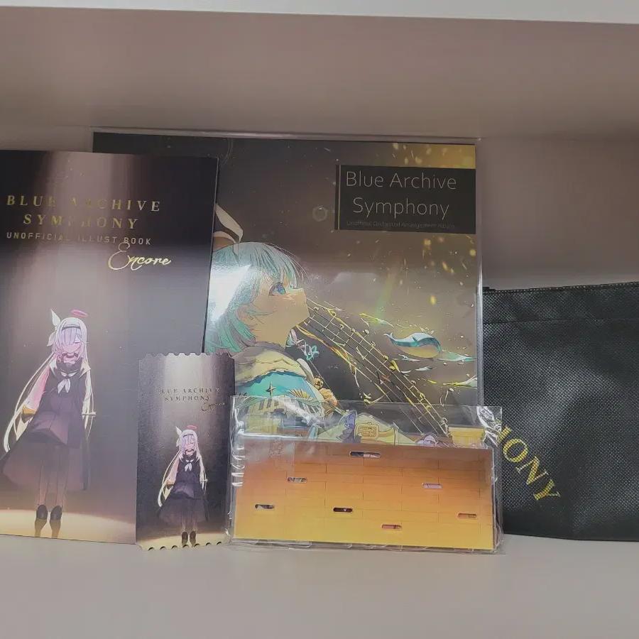 

Blue Archive Symphony Lp Set+acrylic Diorama Bulk