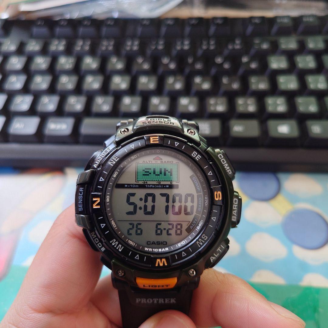 Used CASIO PROTREK digital watch prg-40