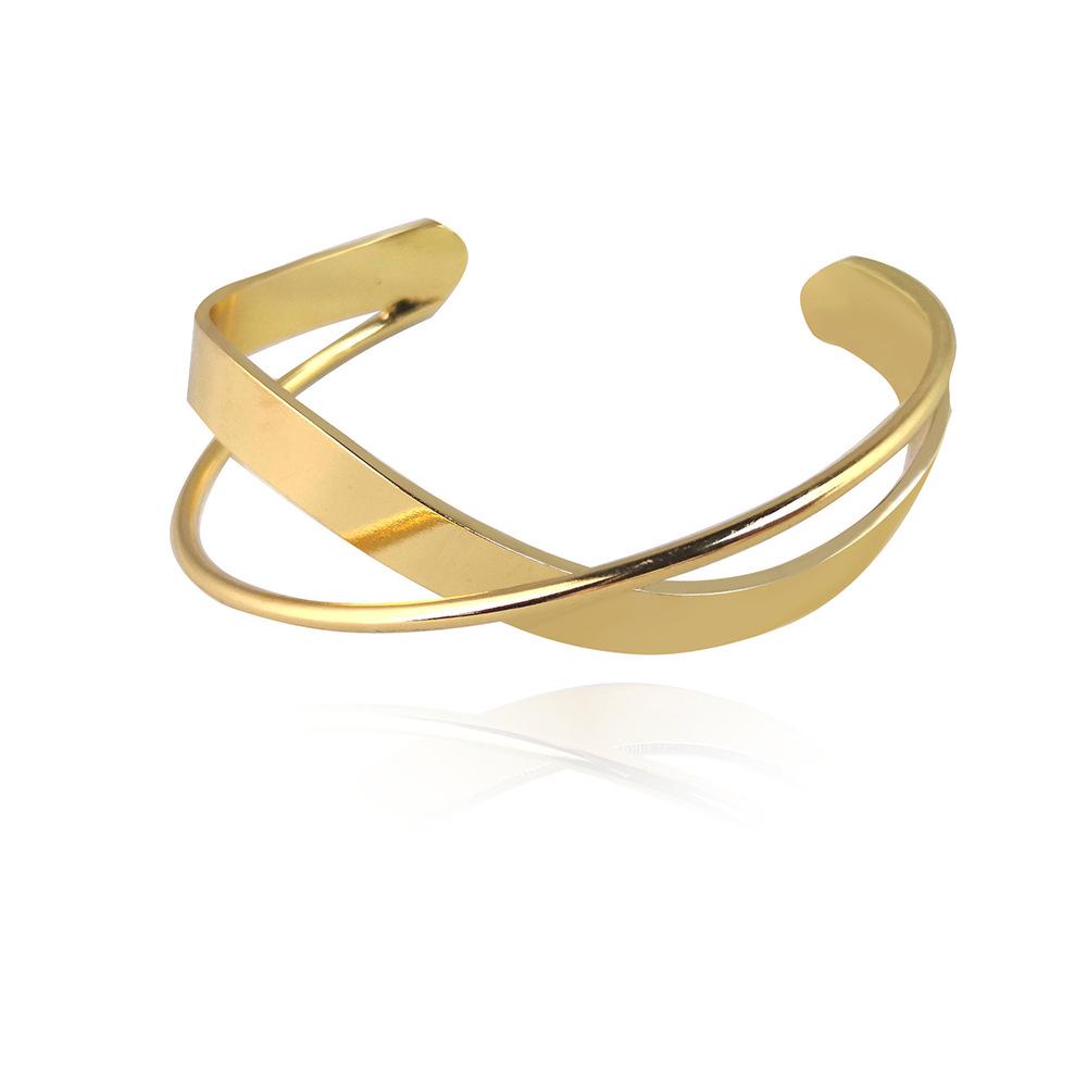 Copper Geometric Bracelets: Intersecting Shapes, Simple Texture, Openable Design