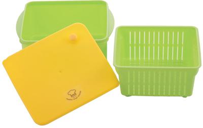 MI Creations Microwave Cooker Range Steamer Made In Japan with Colander Embossed Healthy 1.5L