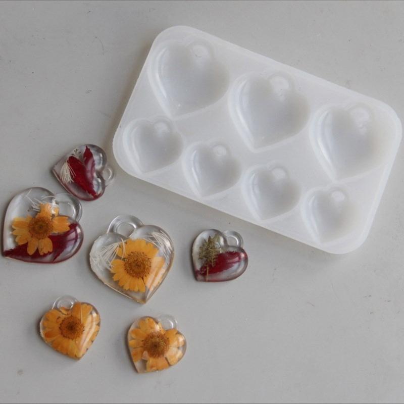 Valentinstag 3D Herz Anhänger Harzform Robuster Silikon Leicht zu lösen Tragbar für Schmuck Bastelbedarf