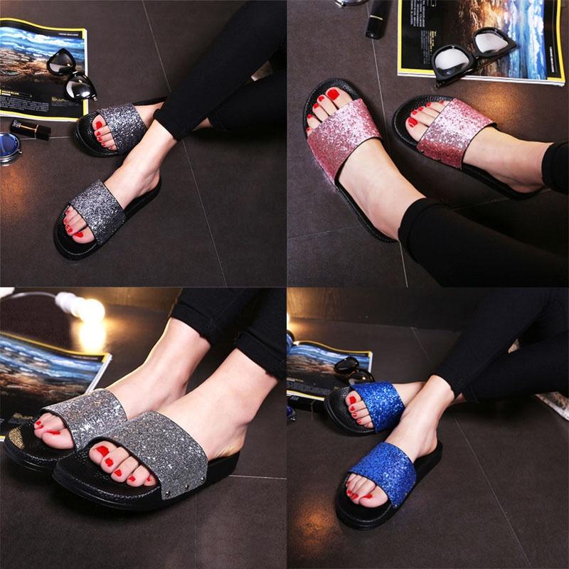 Luxurious Women Sandals Slippers With Glitter Platform For A Timeless Fashion Statement