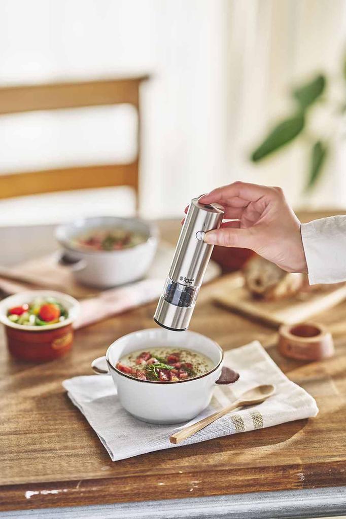 Russell Hobbs Rechargeable Mill Salt Pepper Mini 7941JP &