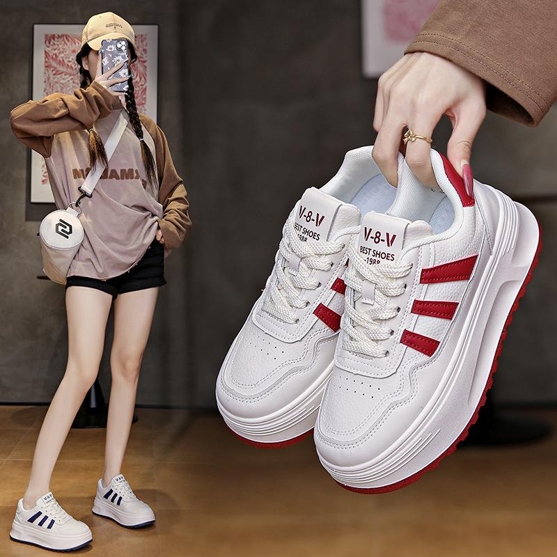 2025 little white shoes children's autumn new Korean version ins female students leisure sports versatile board shoes street shot Y6602