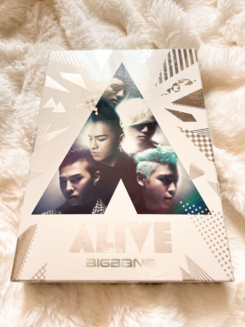 

[ВЖИВАНИЙ] BIGBANG ALIVE Перше видання лімітована версія CD x 2DVD з фотобуком