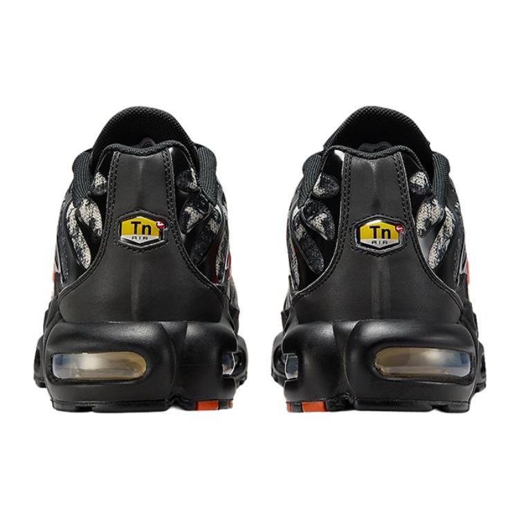 Nike Air Max Plus Camo Black Safety Orange FV6913-001